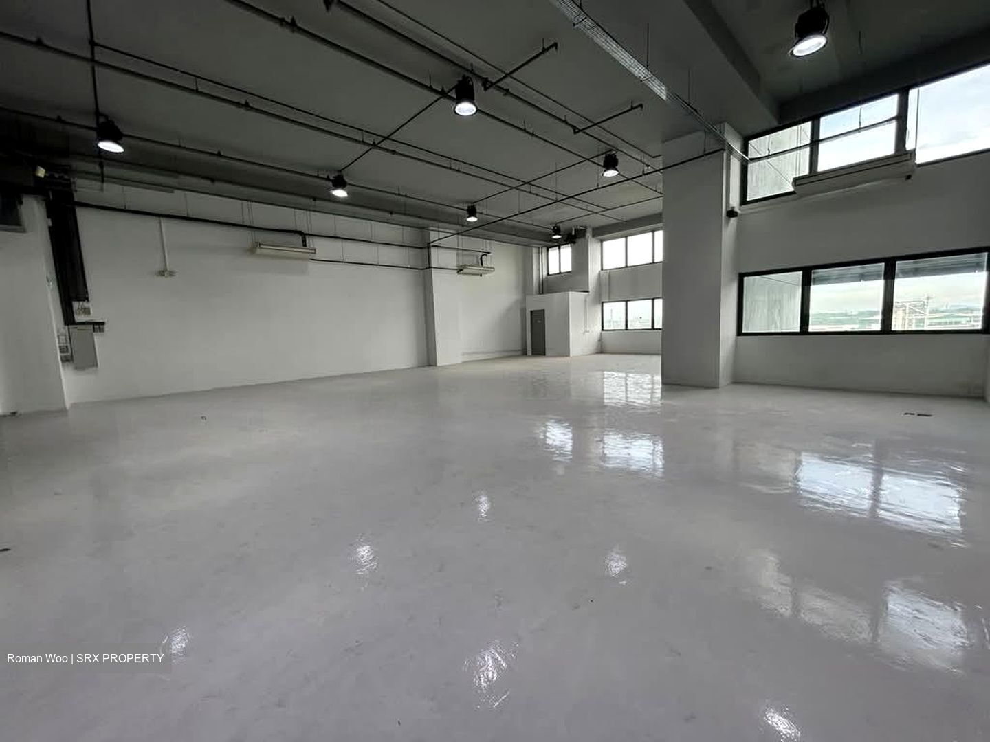 Carros Centre (D25), Factory #588638461